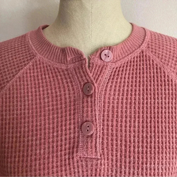 Old Navy Women’s Dusty Rose Thermal XS - Picture 5 of 5